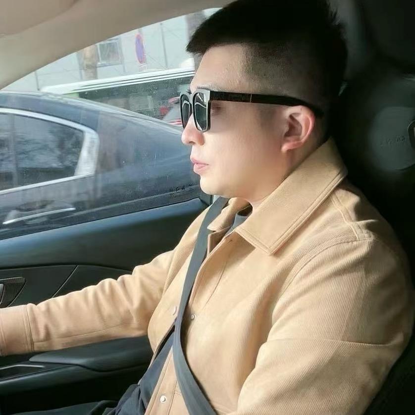 李泉满