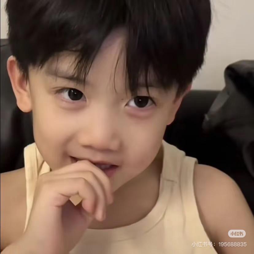 王岁岁（8+1唱歌版）