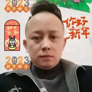 五金螺丝工