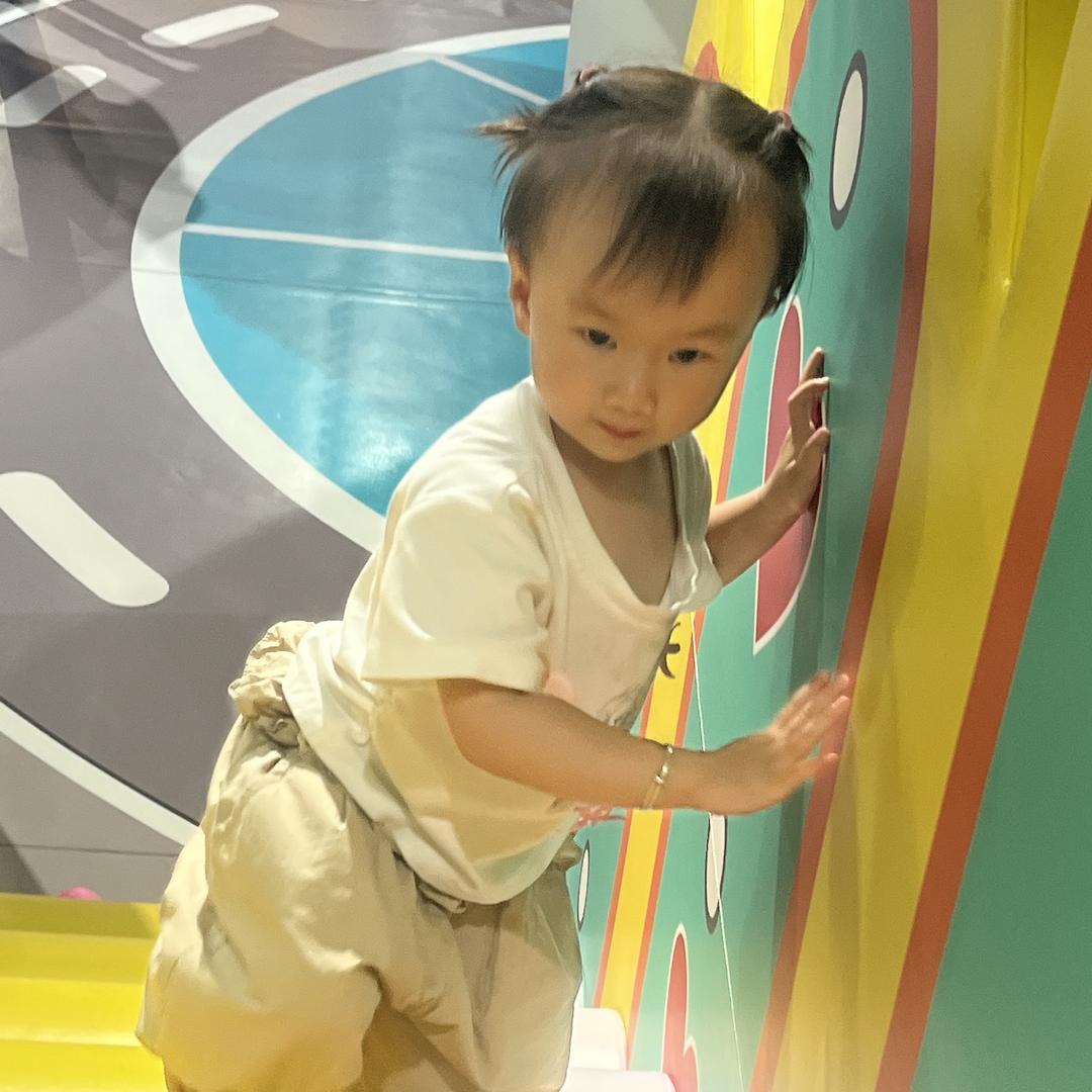 小妮的日常生活