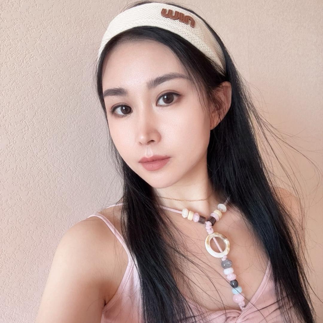 @T