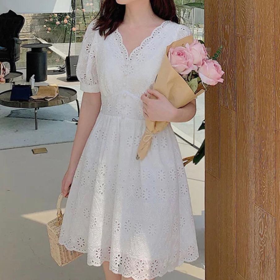 伊诺女装