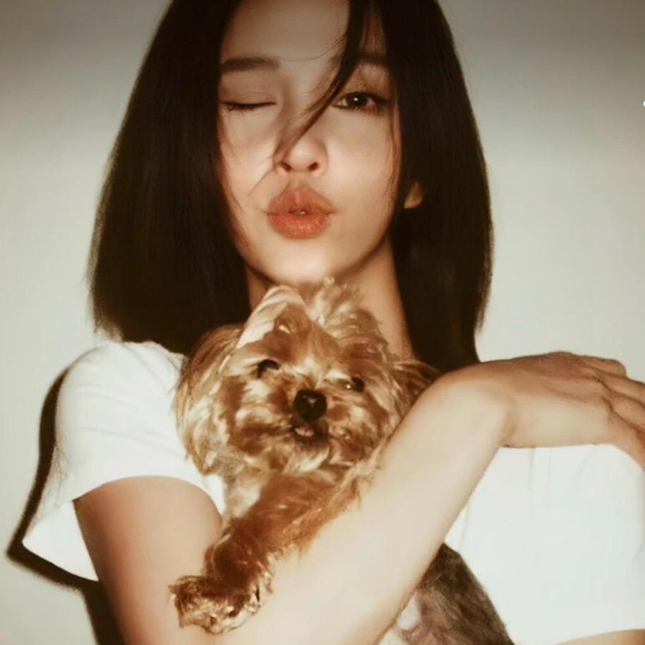 爱晚睡的mei💕