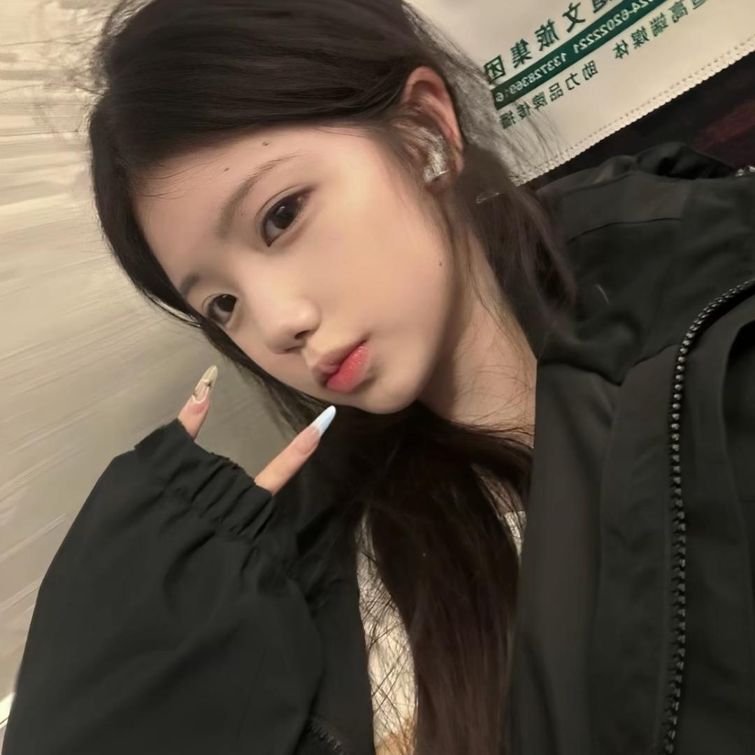 她实在可爱🅴