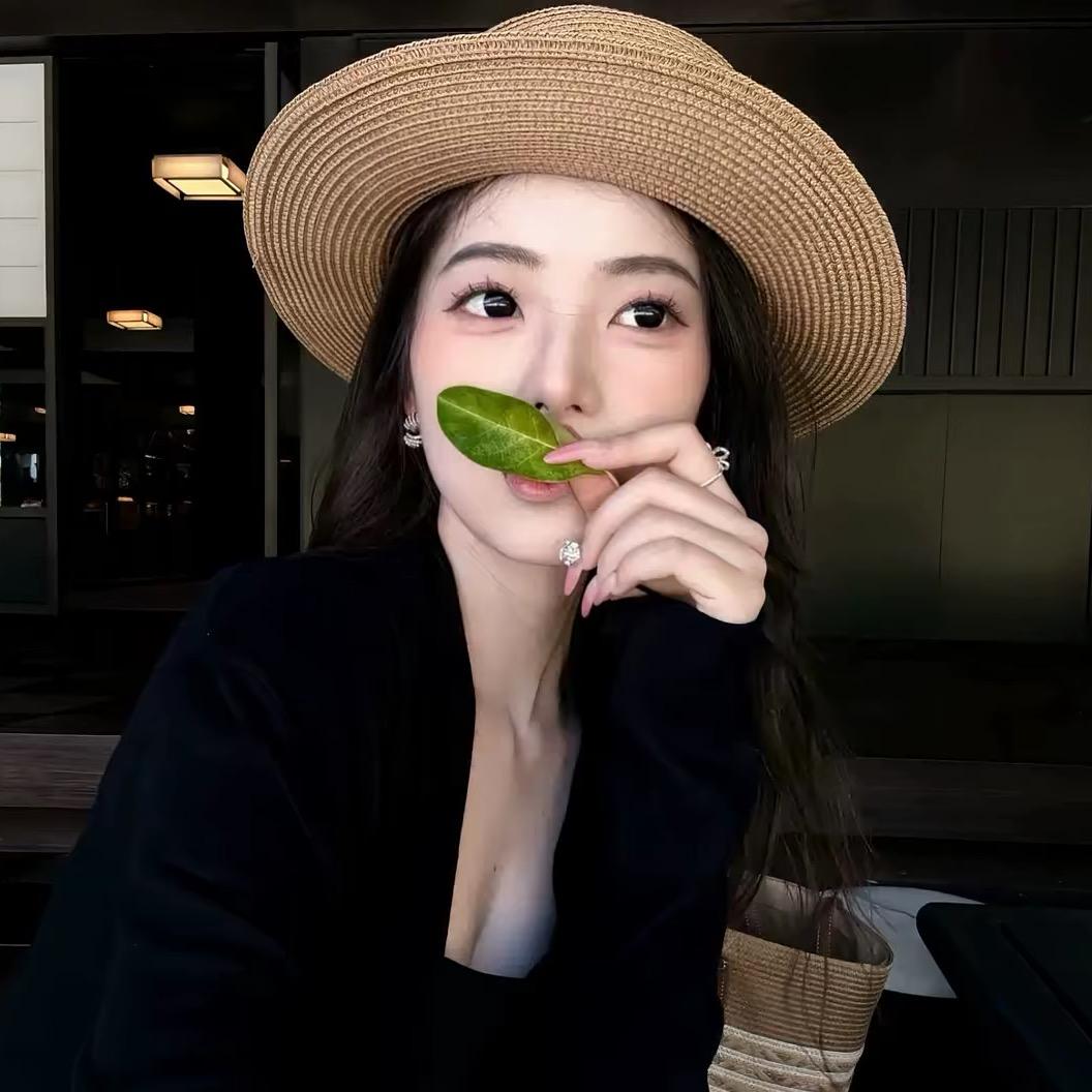 伊涵Eden.