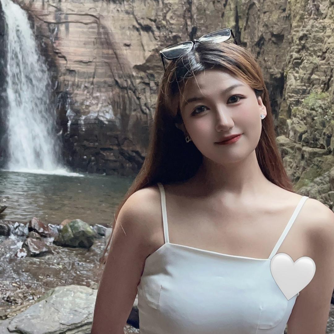 莹莹子