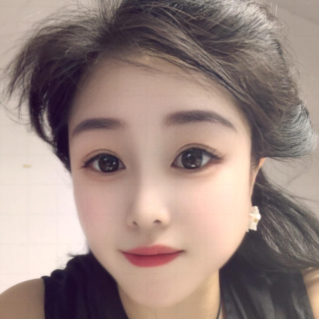 @梅子（黄玫瑰）