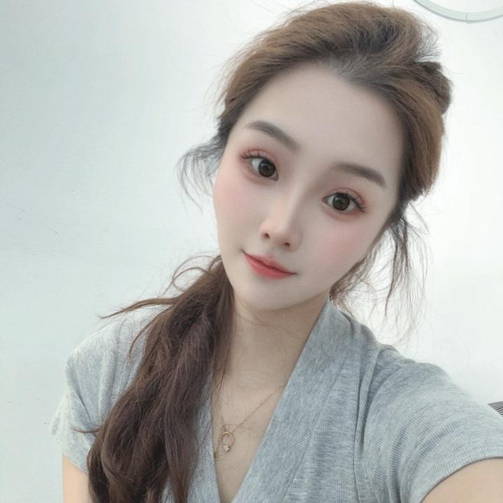 QZ-one女装集合店