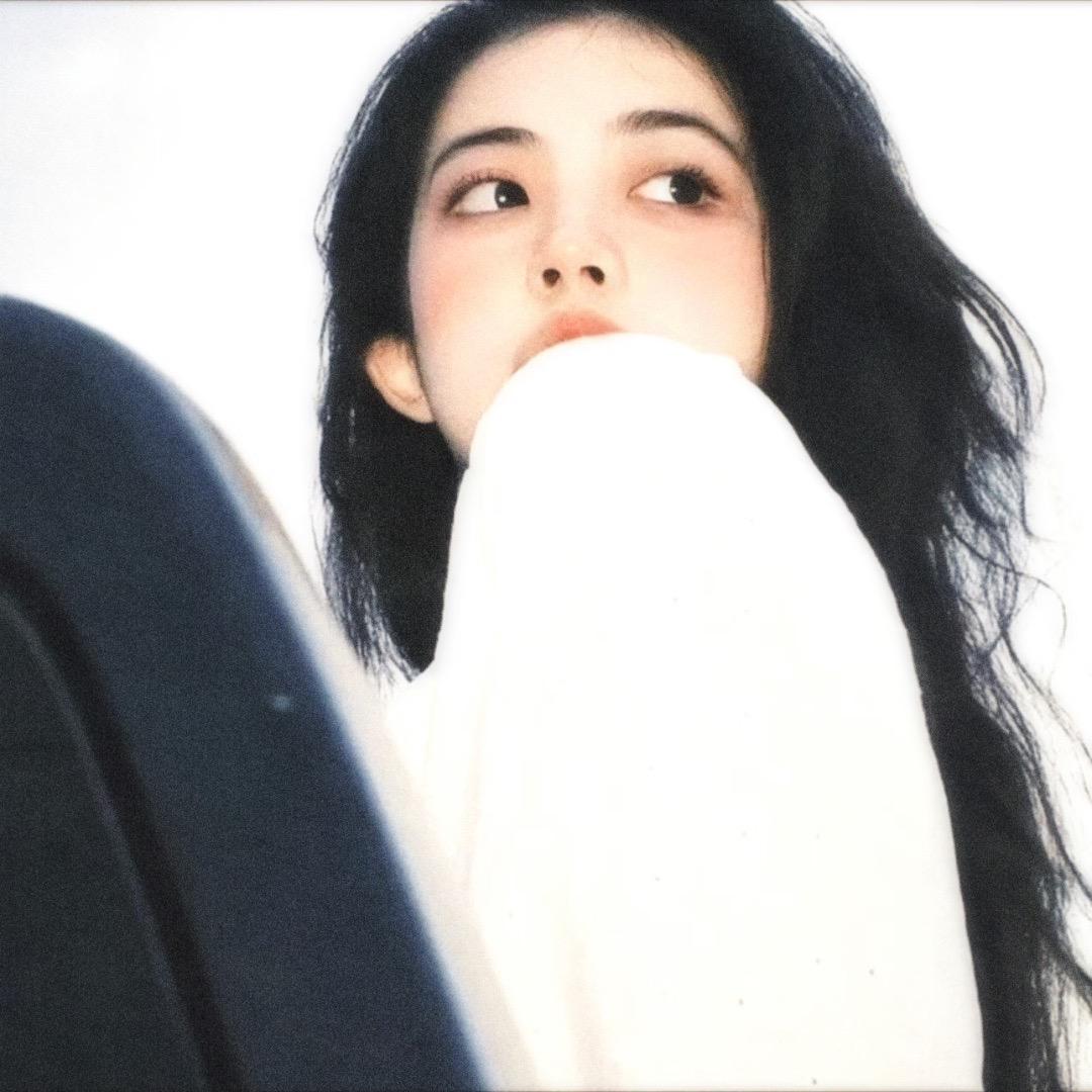 了了.