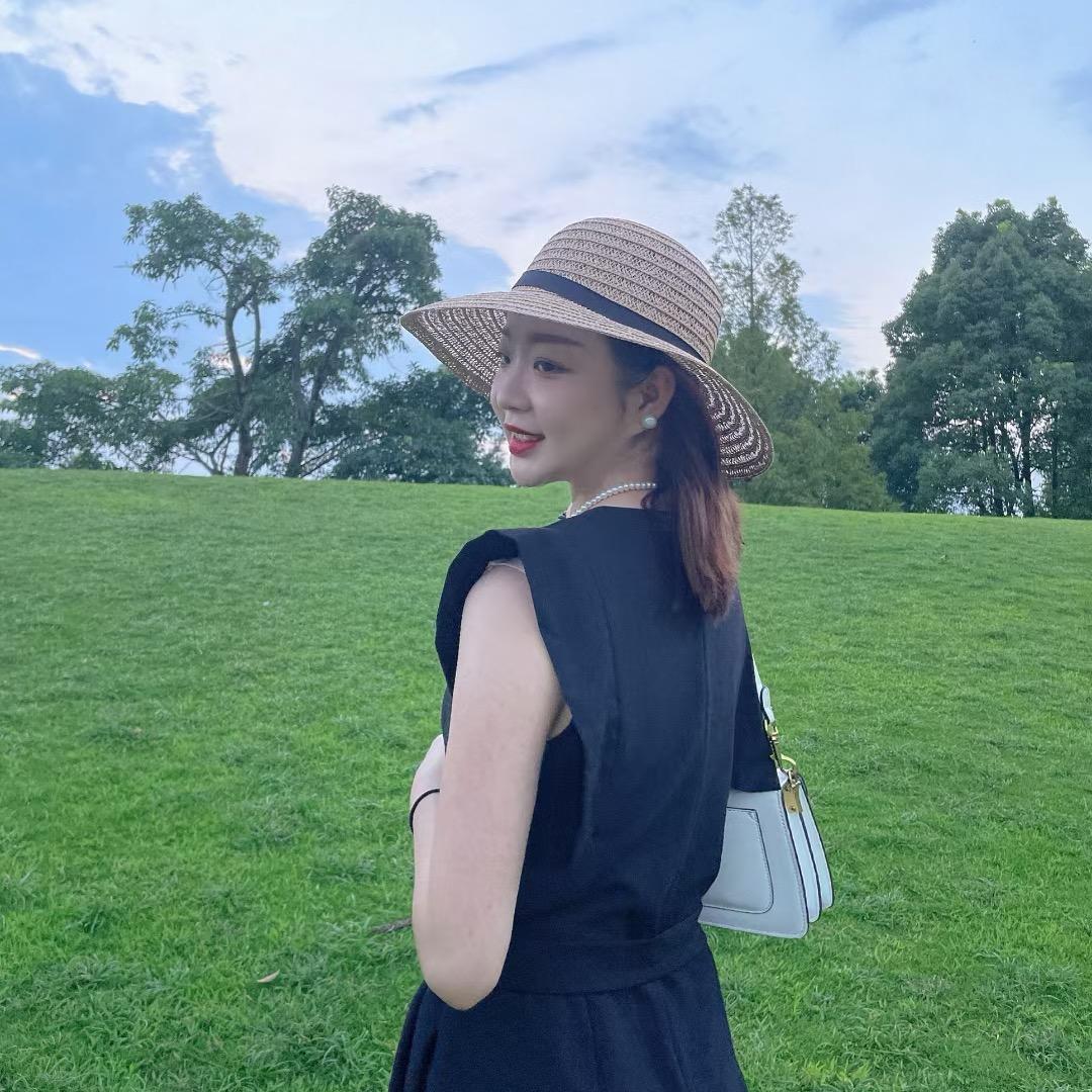 李子姐姐