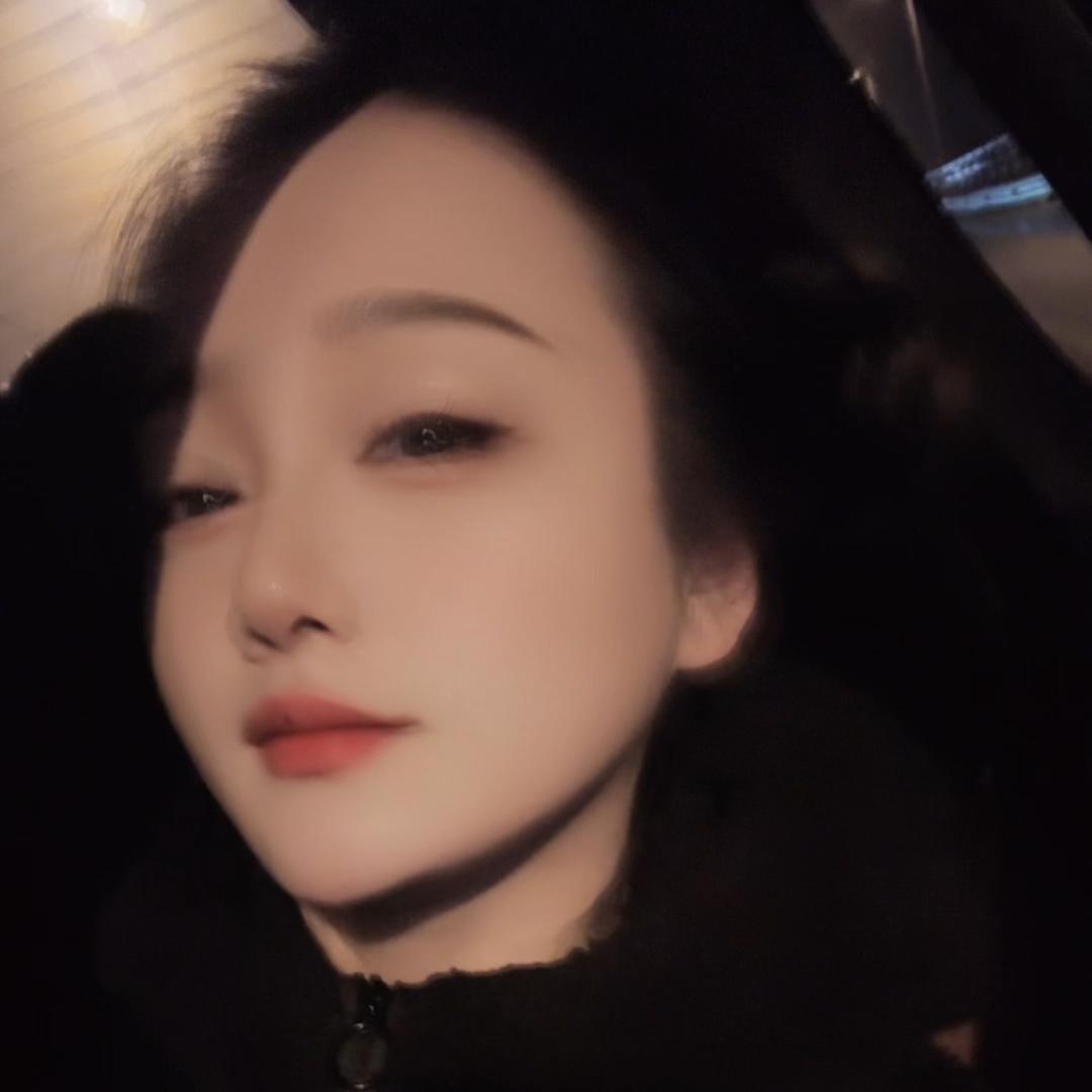 乐乐.