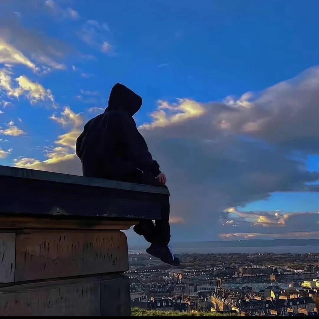 ℳ๓ 一介俗人°ꦿ⁵