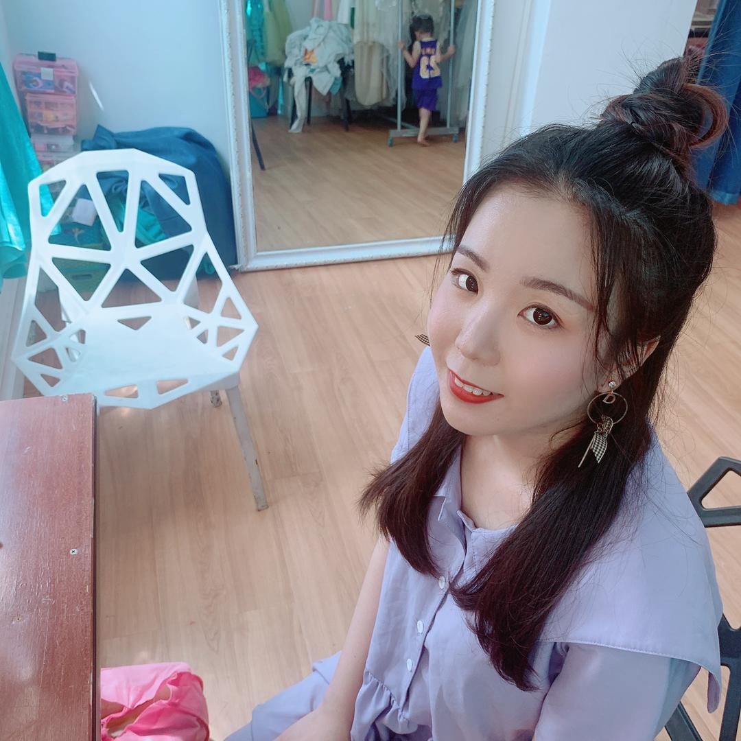 工业机器人林丽珏