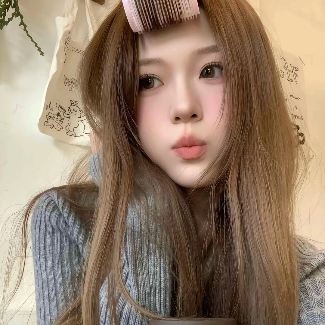 凌晨四点喂鸡撞破男神跟他女神偷情