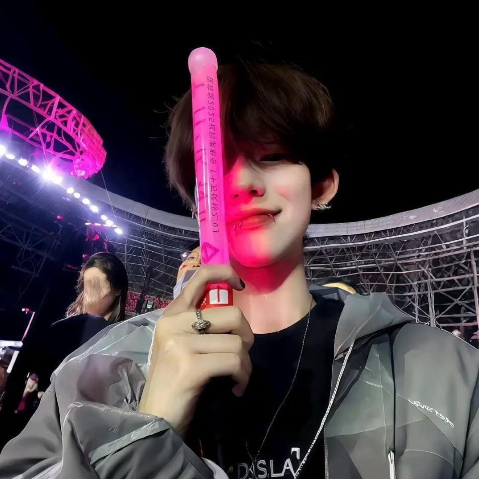 让我一个人多待会吧