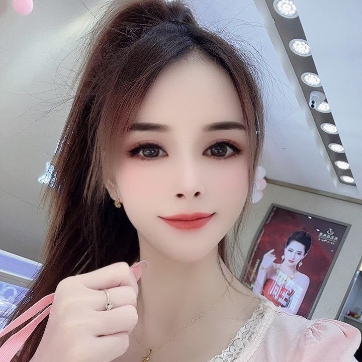 @L灵儿❤️🎀