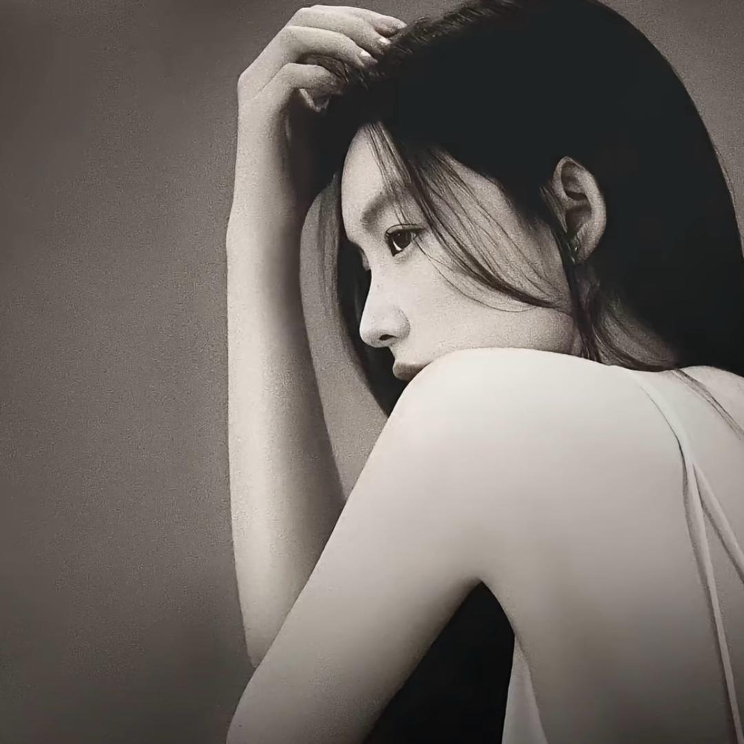 妳 脸红什么