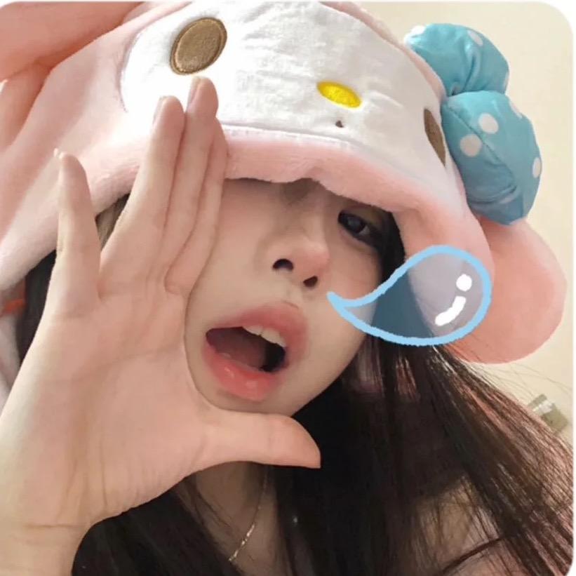 33°