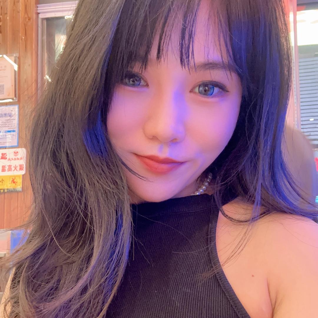 娅娅姐姐吖