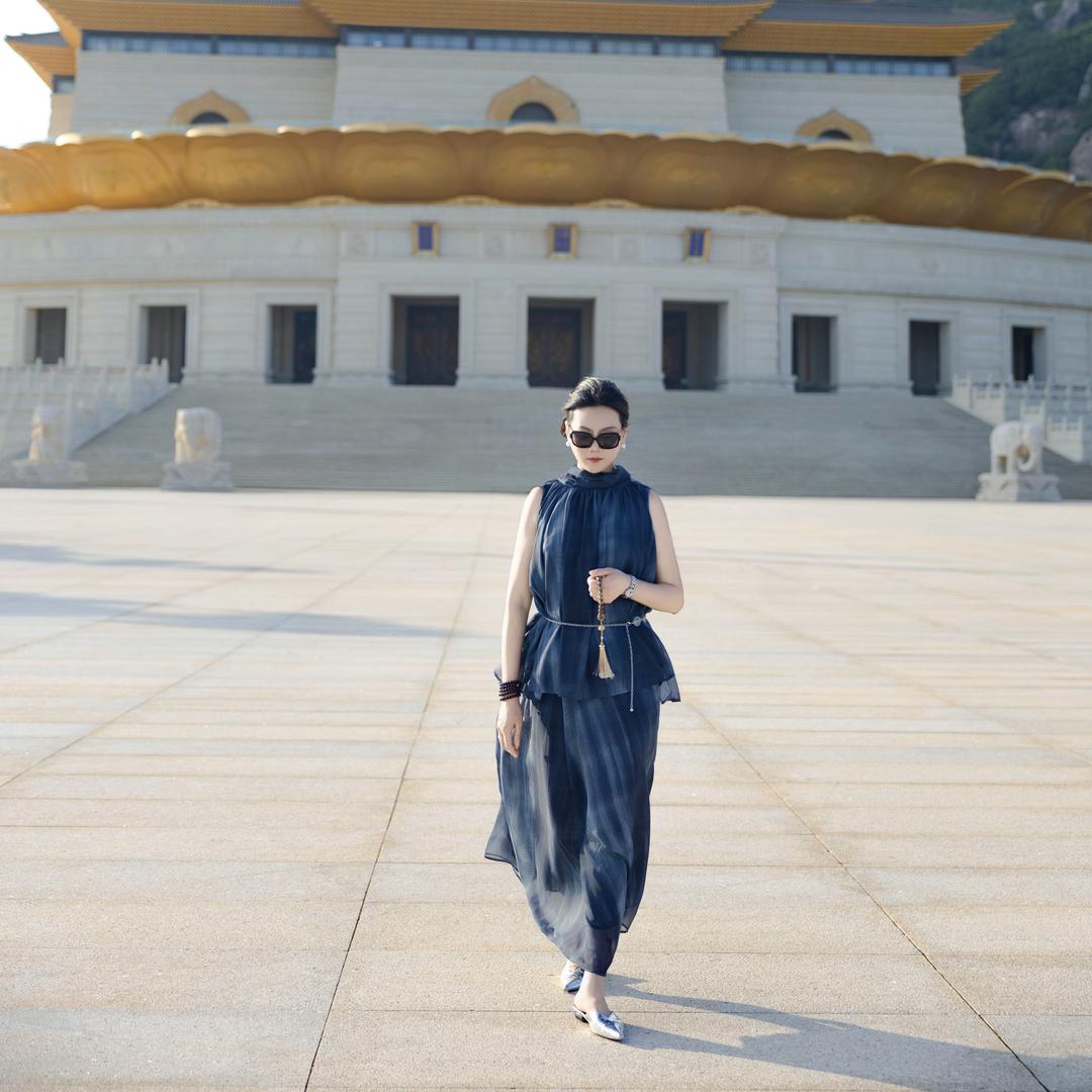 万邦嘻哈哈《梅》