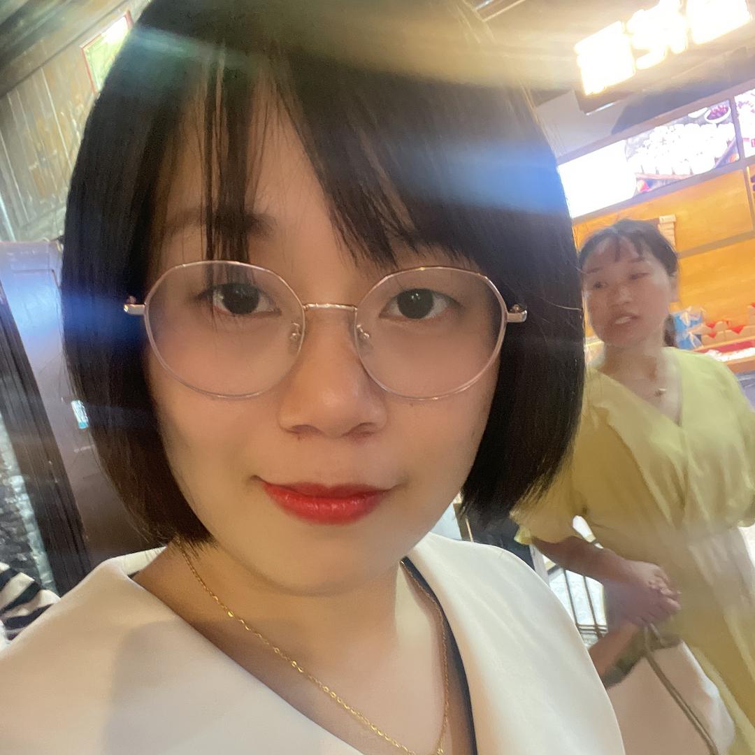 傅娜