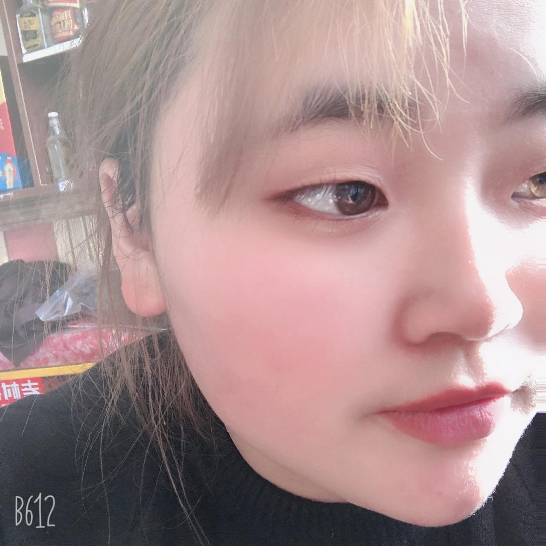 @小刘刘呀あ