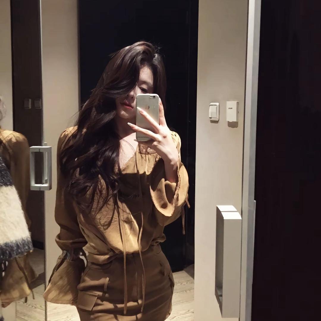 Ella-