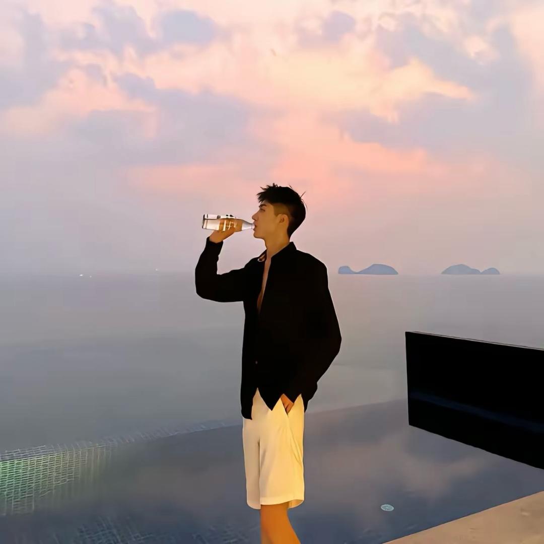 小张不嚣张