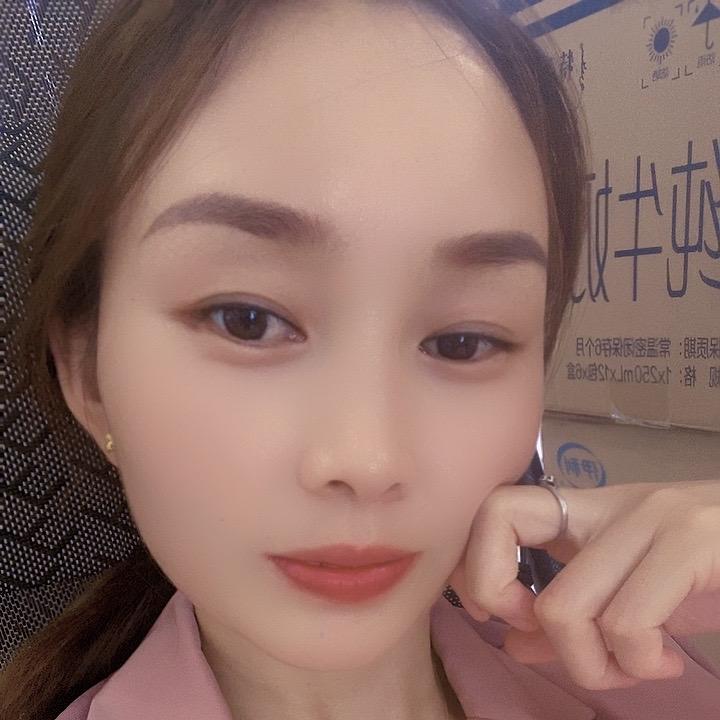 塘沃涯佳佳超市 莹莹