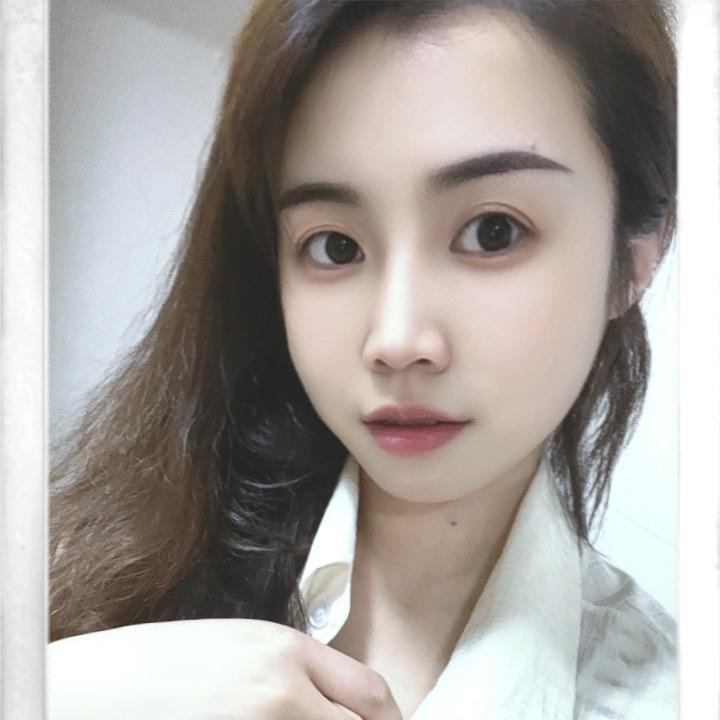 🌻莉莉吖🌻