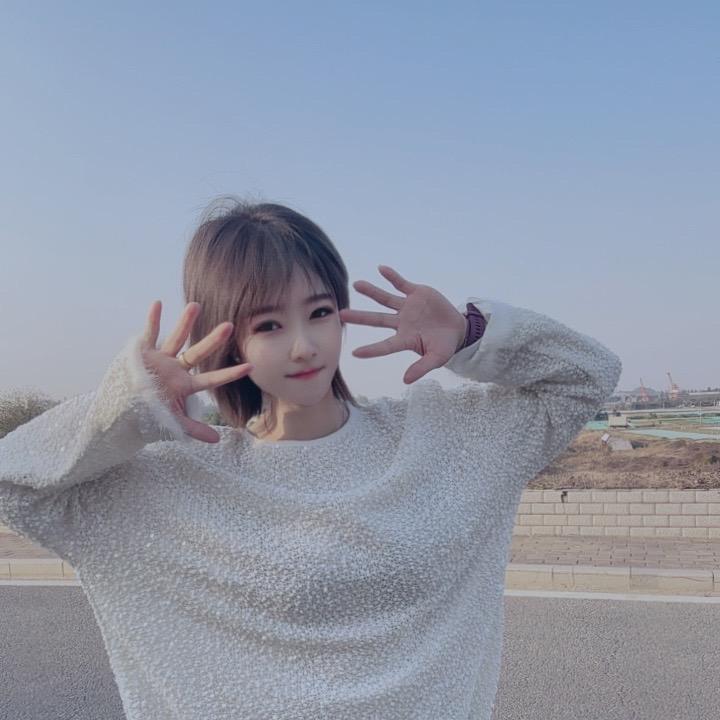 ╭°猫性づ女生🍀80末