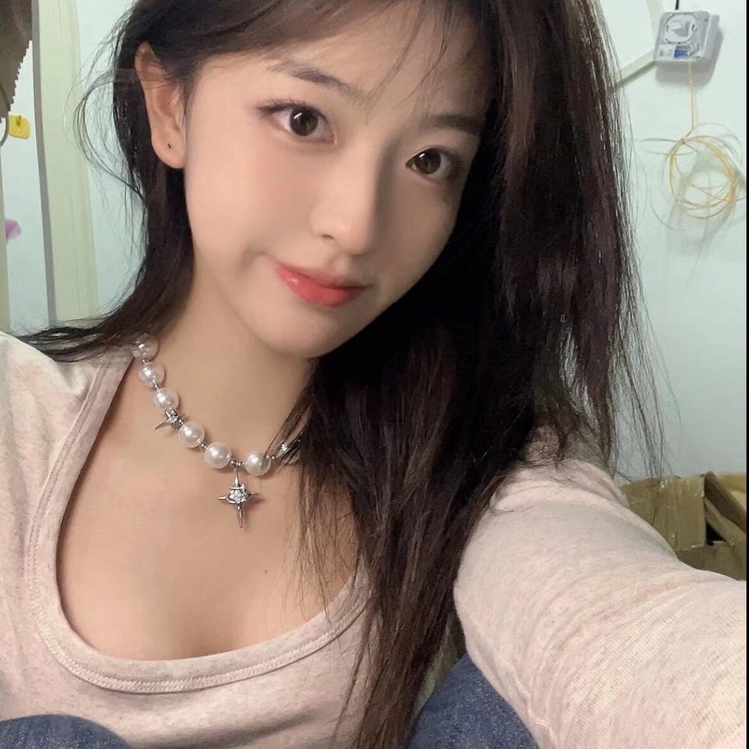 爱吃香菜的琳琳
