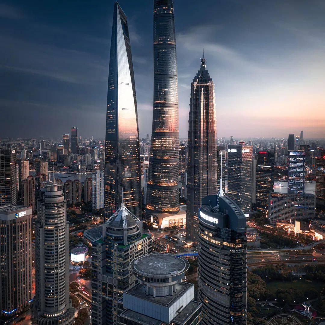 爬地飞；爱尚风景