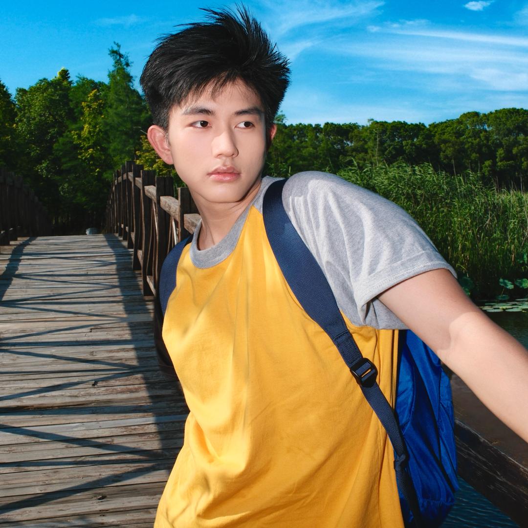 智小小