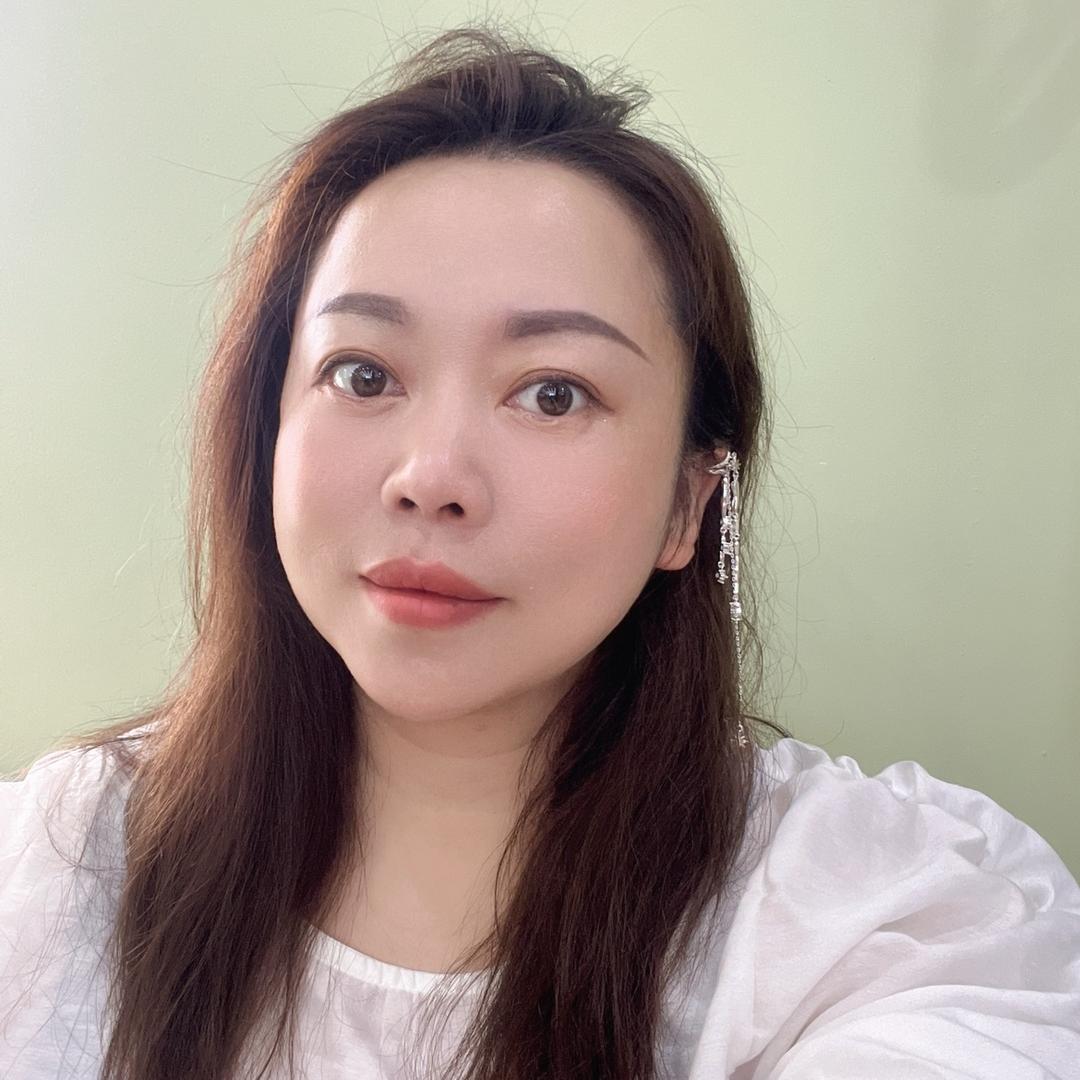 红石榴姐姐