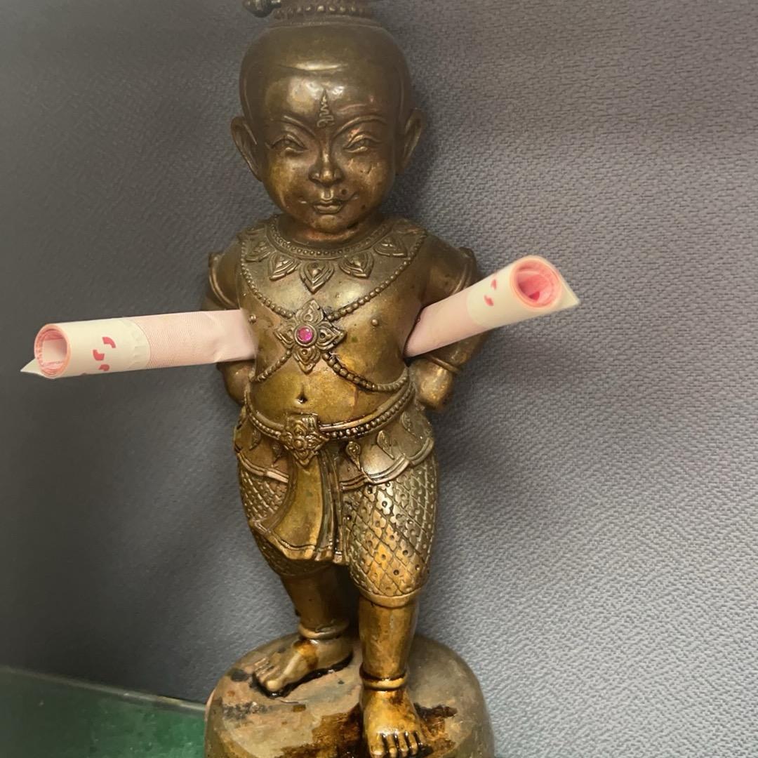 雯
