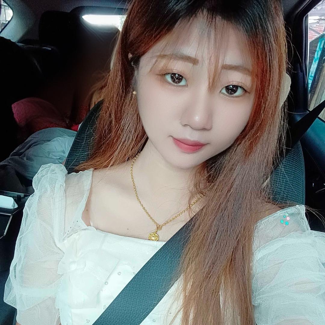 李滢滢(庆浩）mm🥰