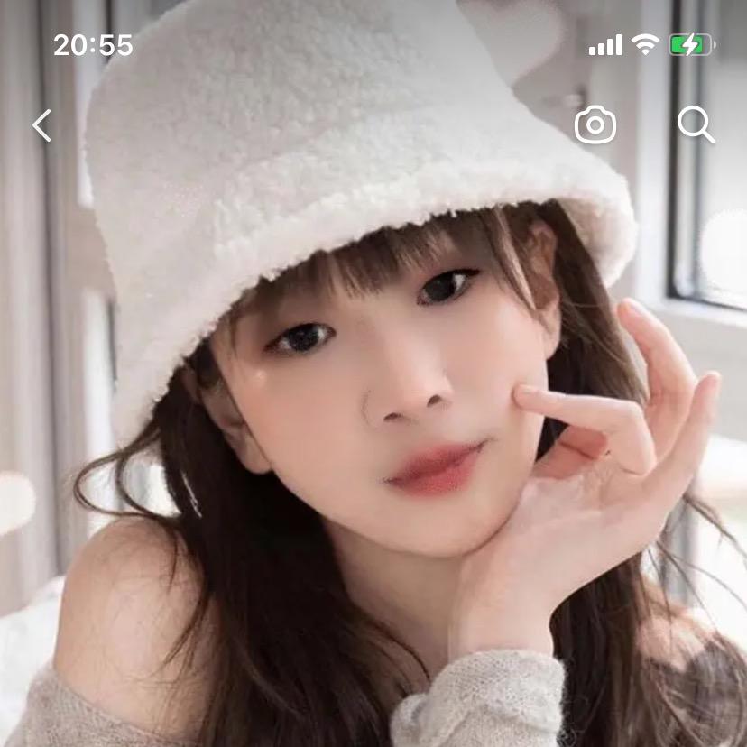 再去牵💕你的手👭