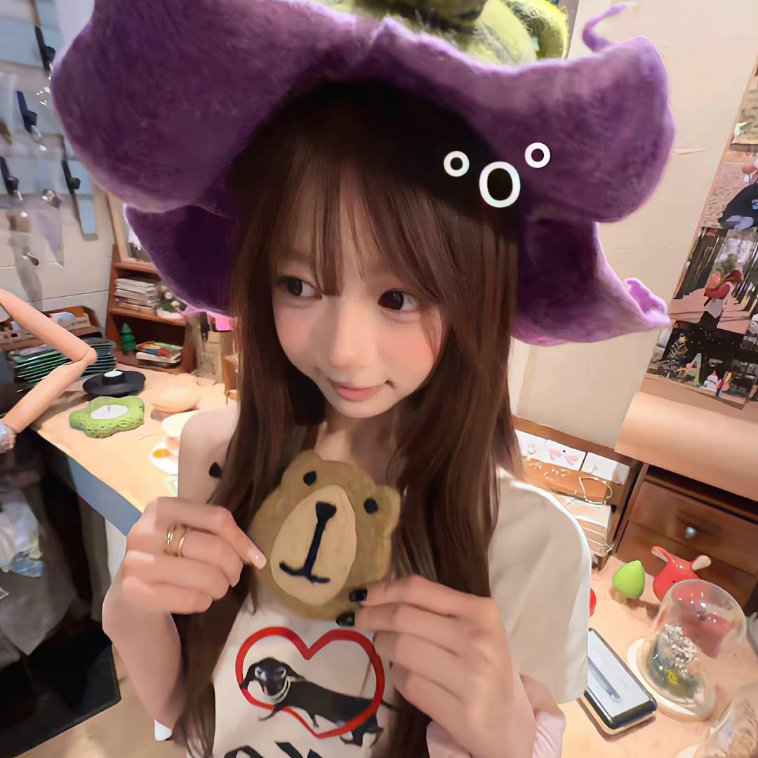 椿梓花.