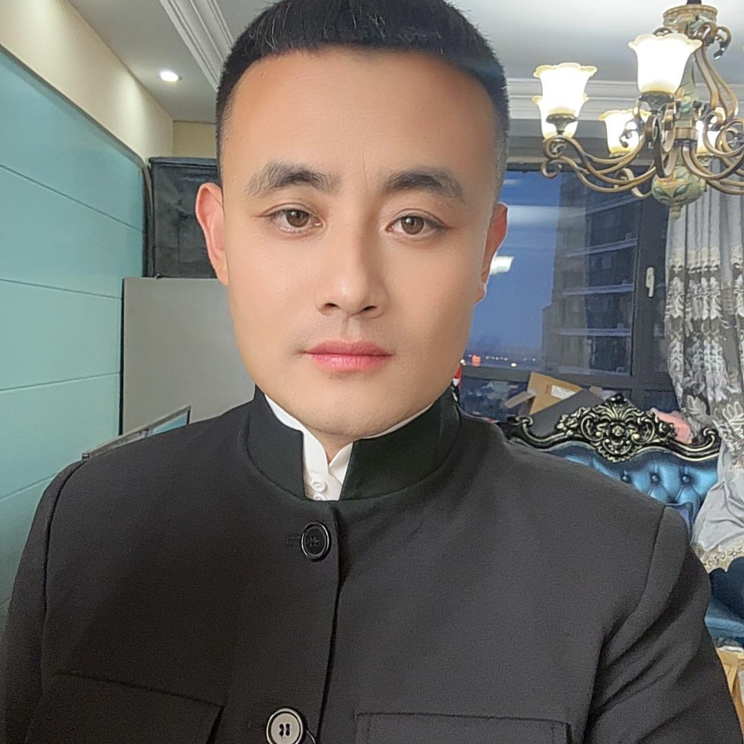 大包（包磊）