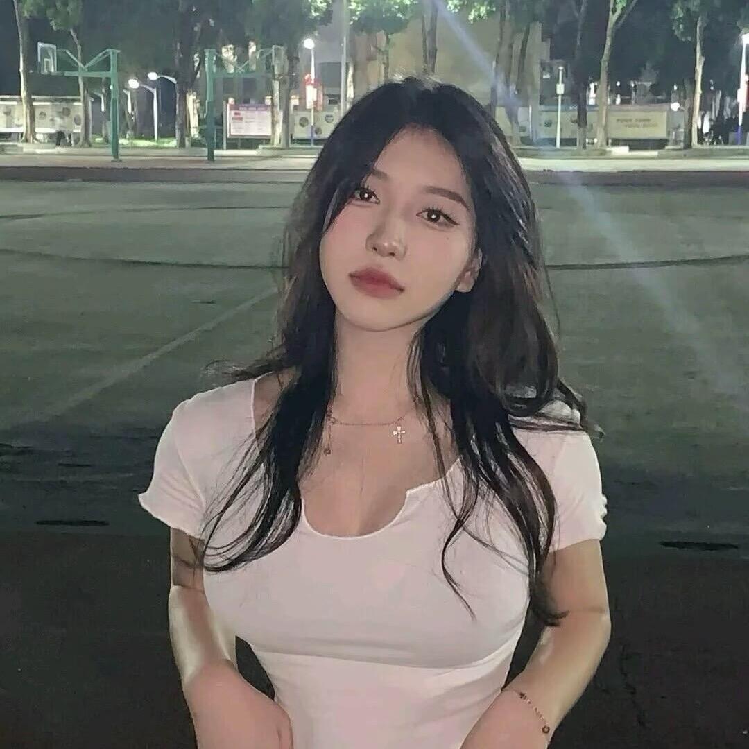 莹莹不吃香菜💋