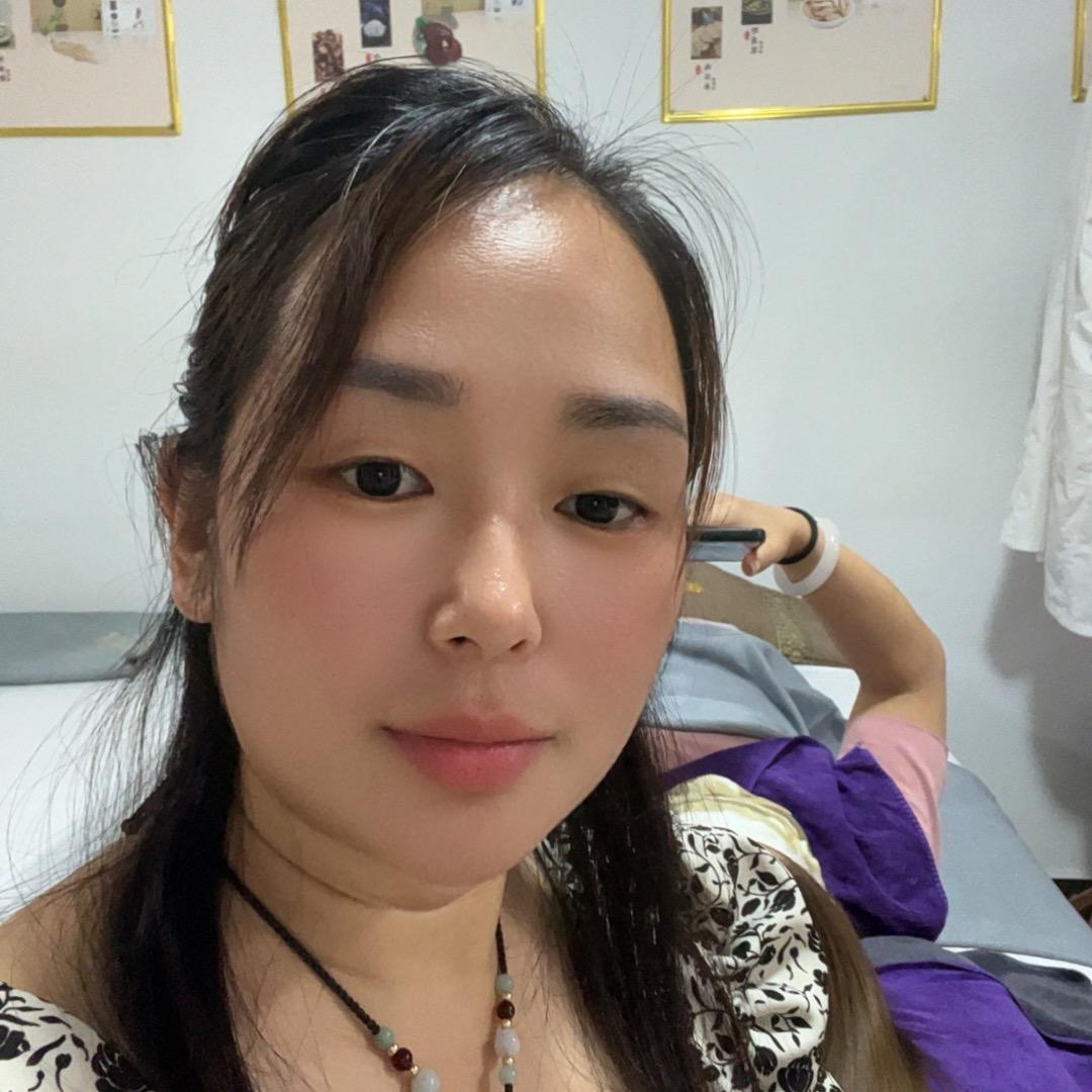 幸福里中泥坊  苗苗