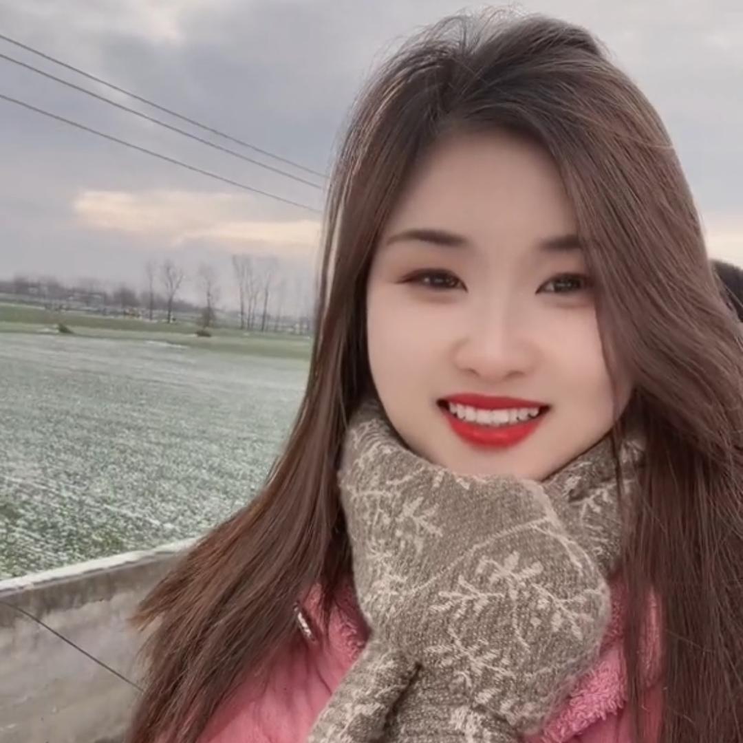 高小妮儿