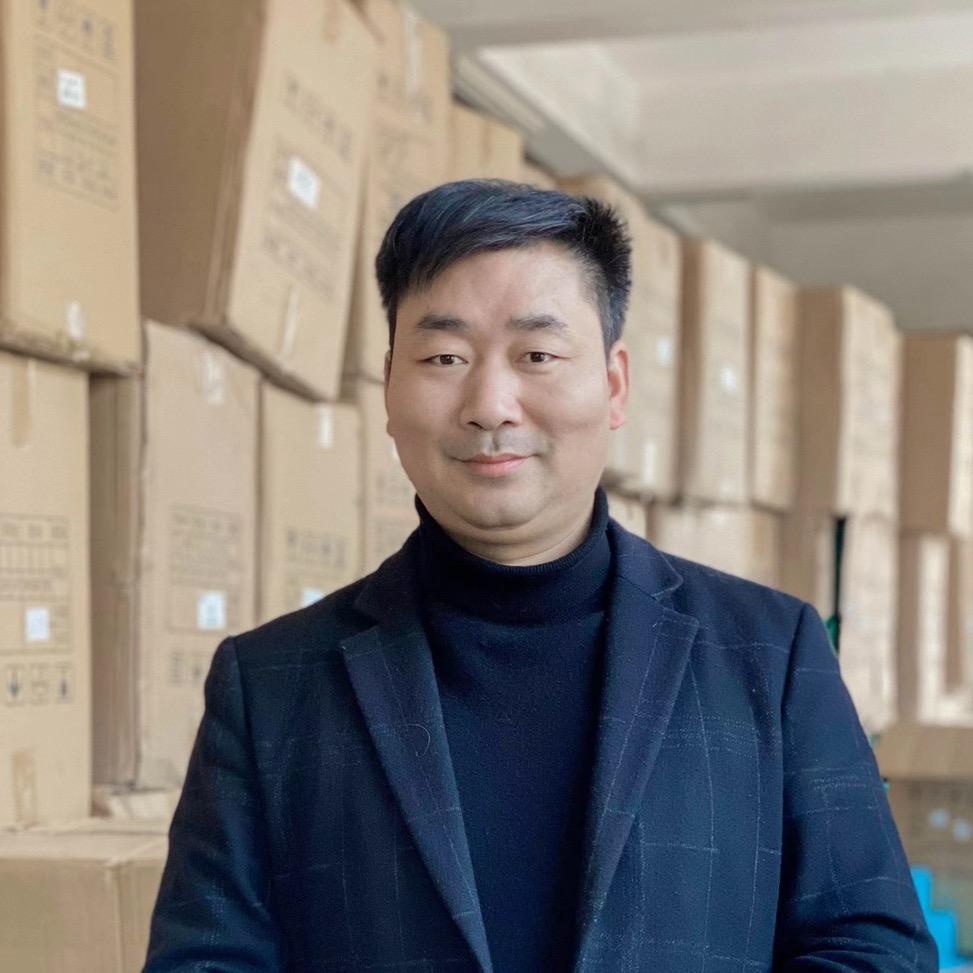 温州增益鞋子批发