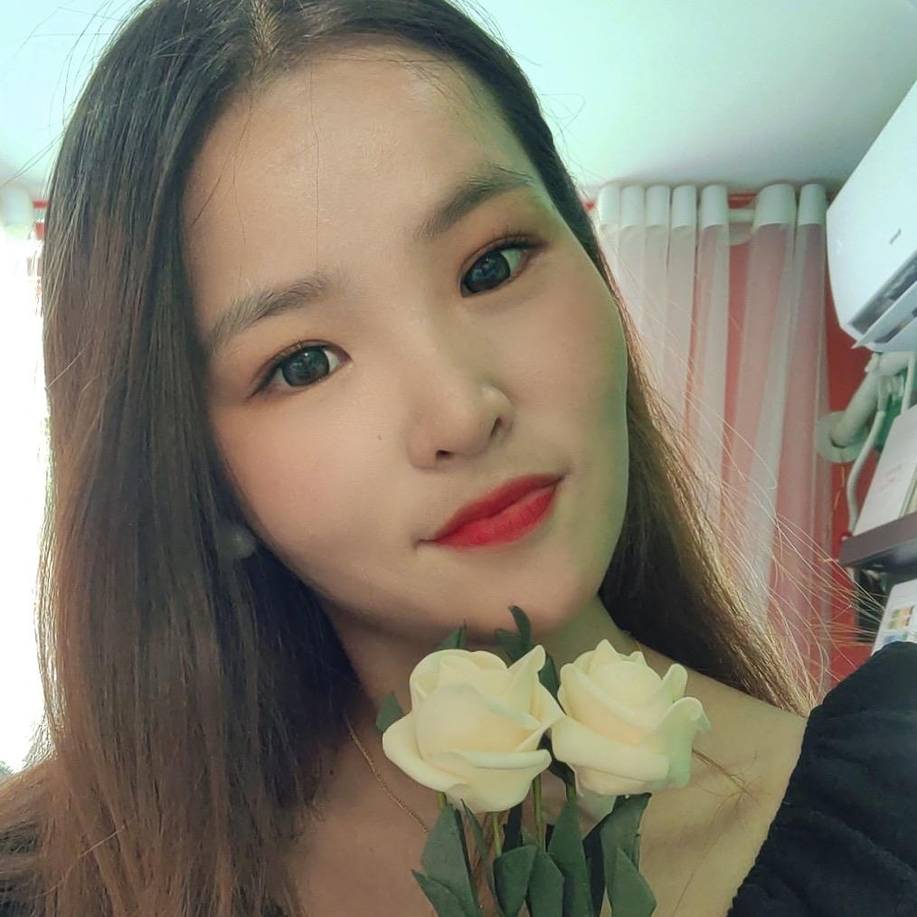 宁陵搓指甲的小李