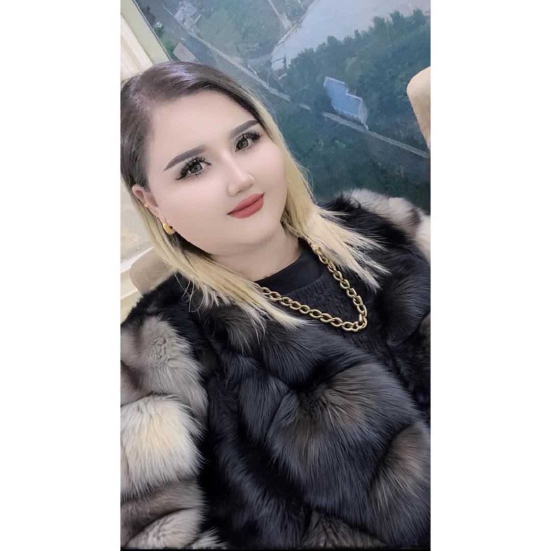 娜依大码女装