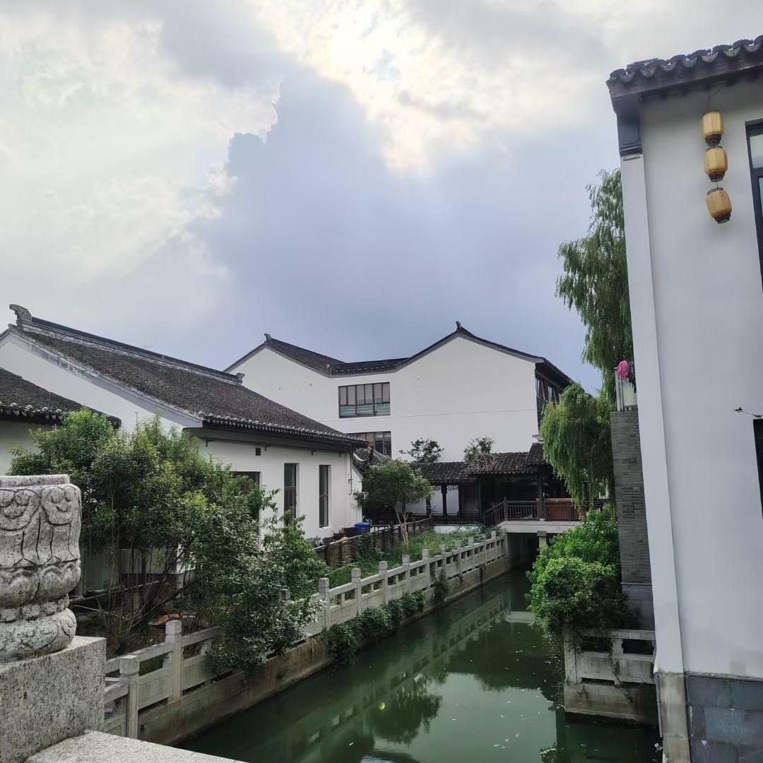 肆伍溜.