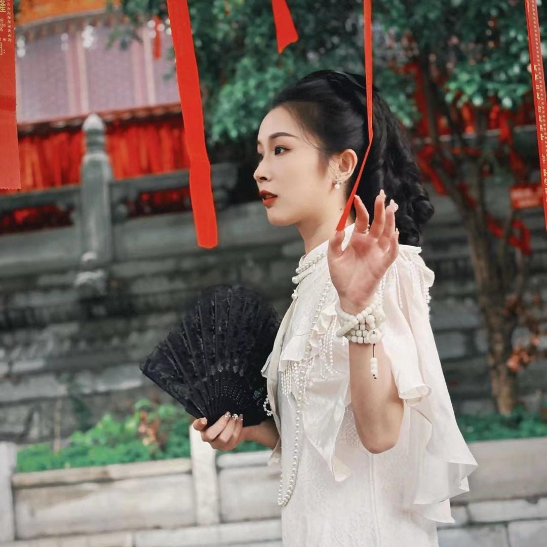 嘉一