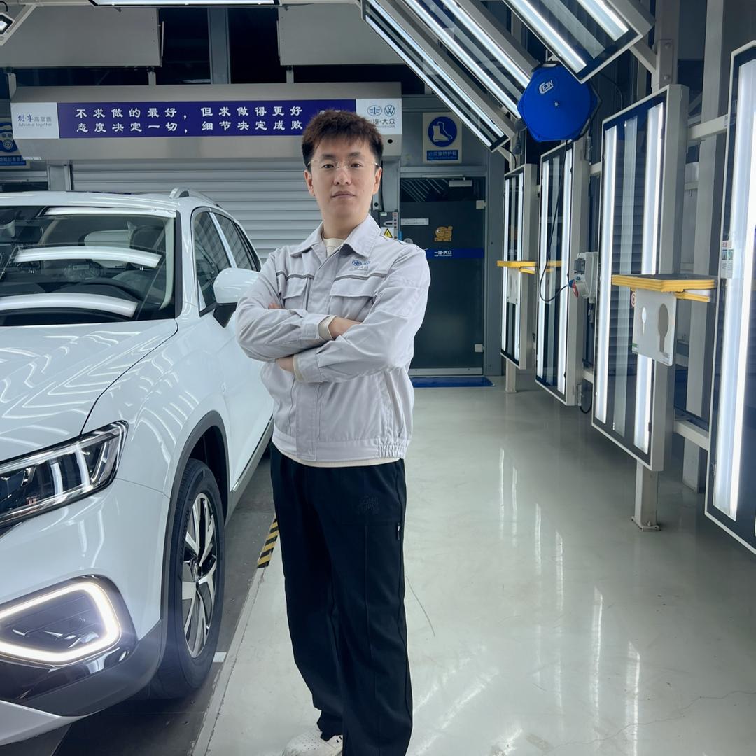 正在造车中……