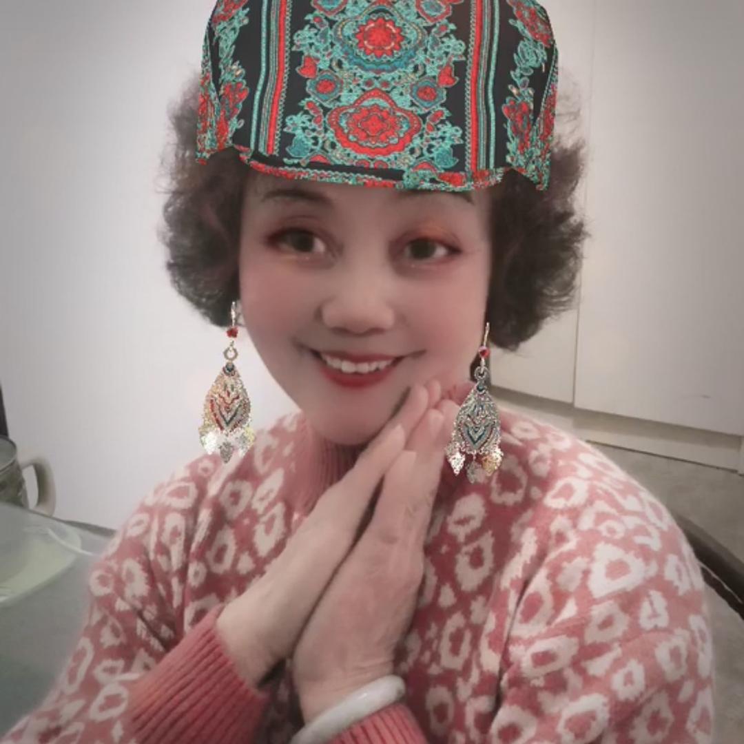 杨姐，快快乐乐